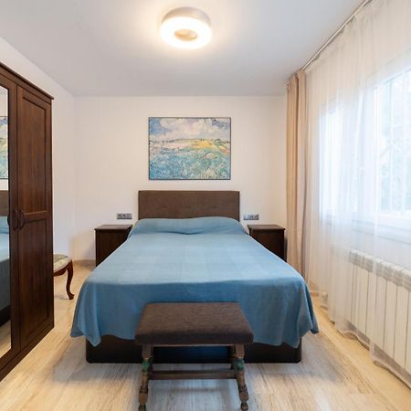 Вилла Silom House Сант-Пере-де-Рибес Экстерьер фото