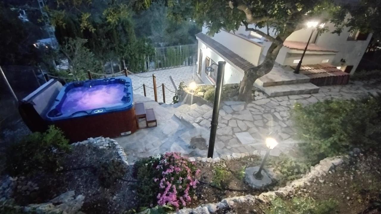 Вилла Silom House Сант-Пере-де-Рибес Экстерьер фото