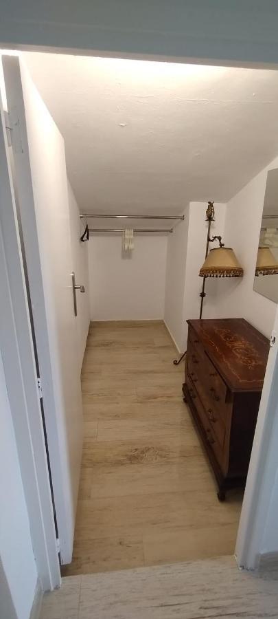 Вилла Silom House Сант-Пере-де-Рибес Экстерьер фото
