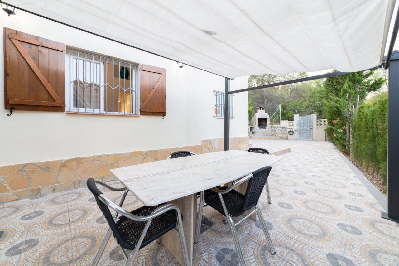 Вилла Silom House Сант-Пере-де-Рибес Экстерьер фото