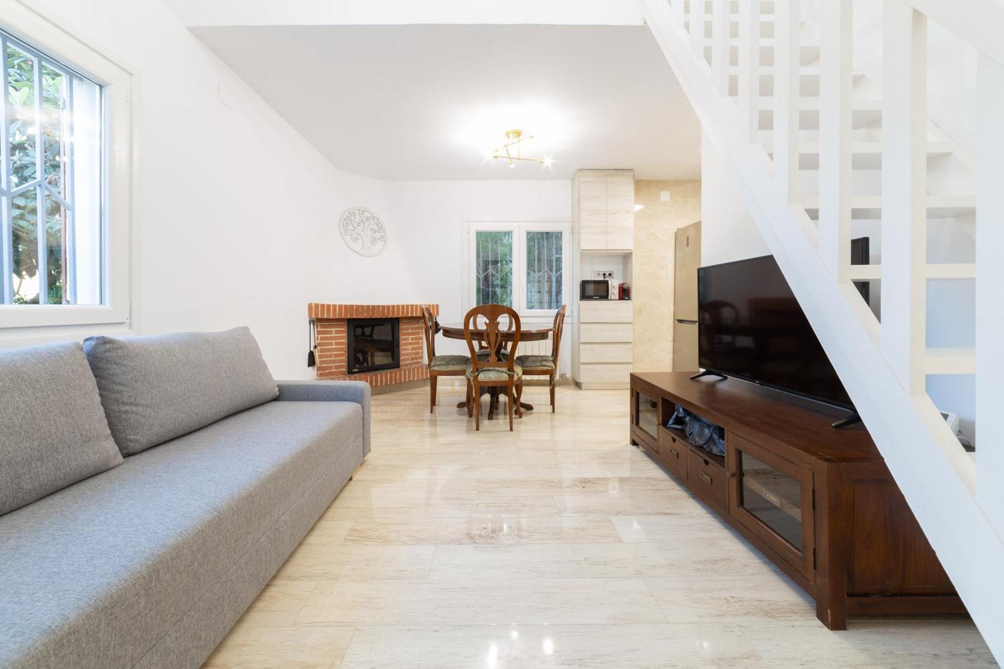 Вилла Silom House Сант-Пере-де-Рибес Экстерьер фото