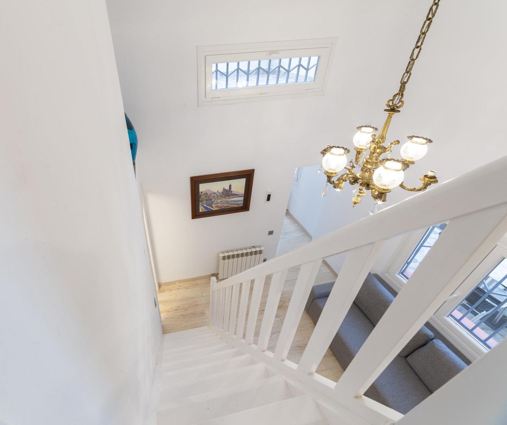Вилла Silom House Сант-Пере-де-Рибес Экстерьер фото